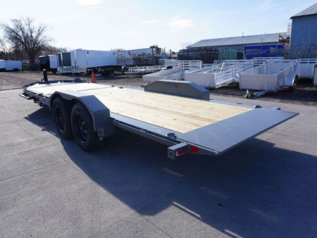 New 2025 Diamond C Trailers 207 22ft Tilt