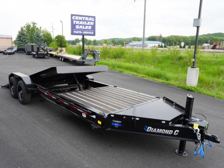 New 2025 Diamond C Trailers 210 22ft Tilt