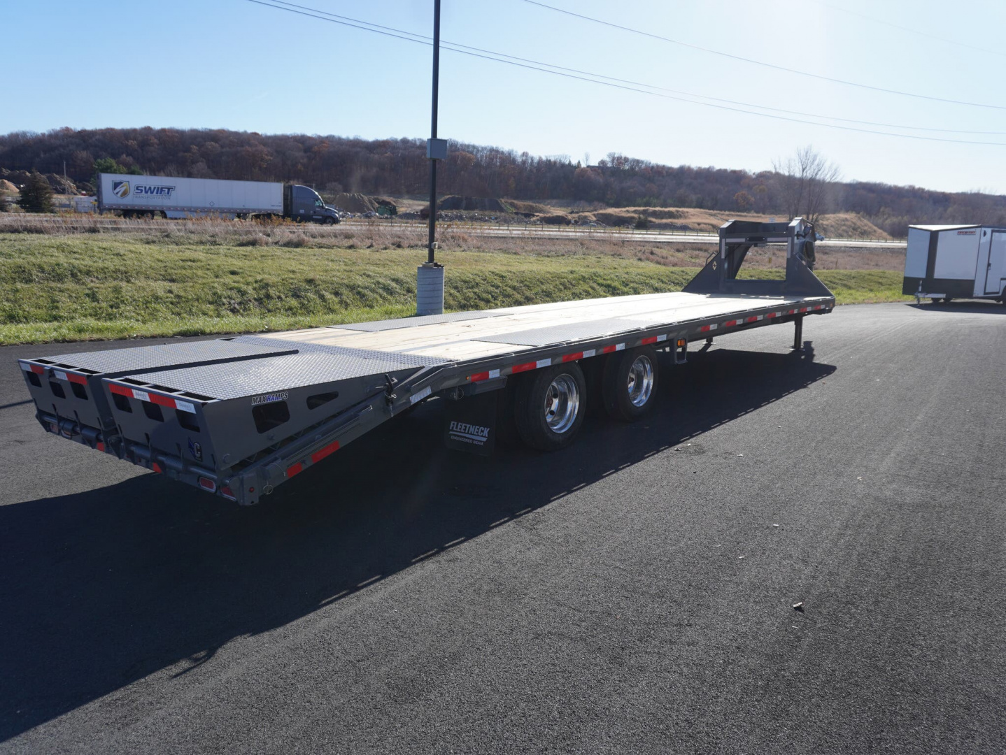 New 2026 Diamond C Trailers 32ft Gooseneck Deckover
