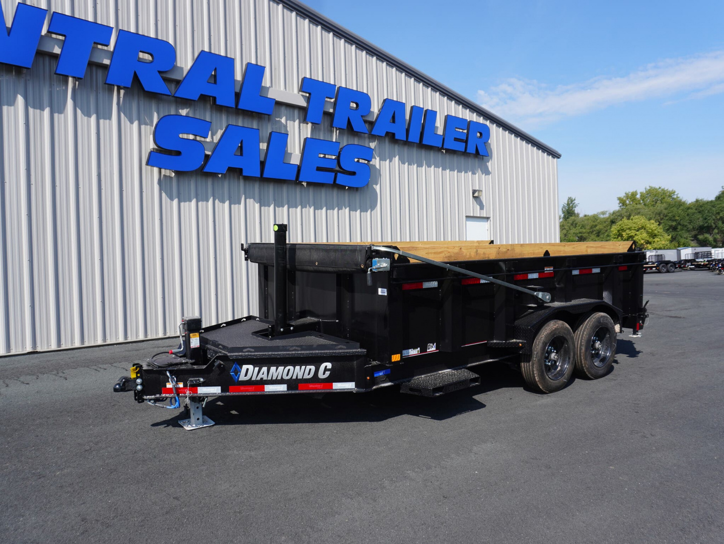 New 2026 Diamond C Trailers 207 82'x14ft Dump