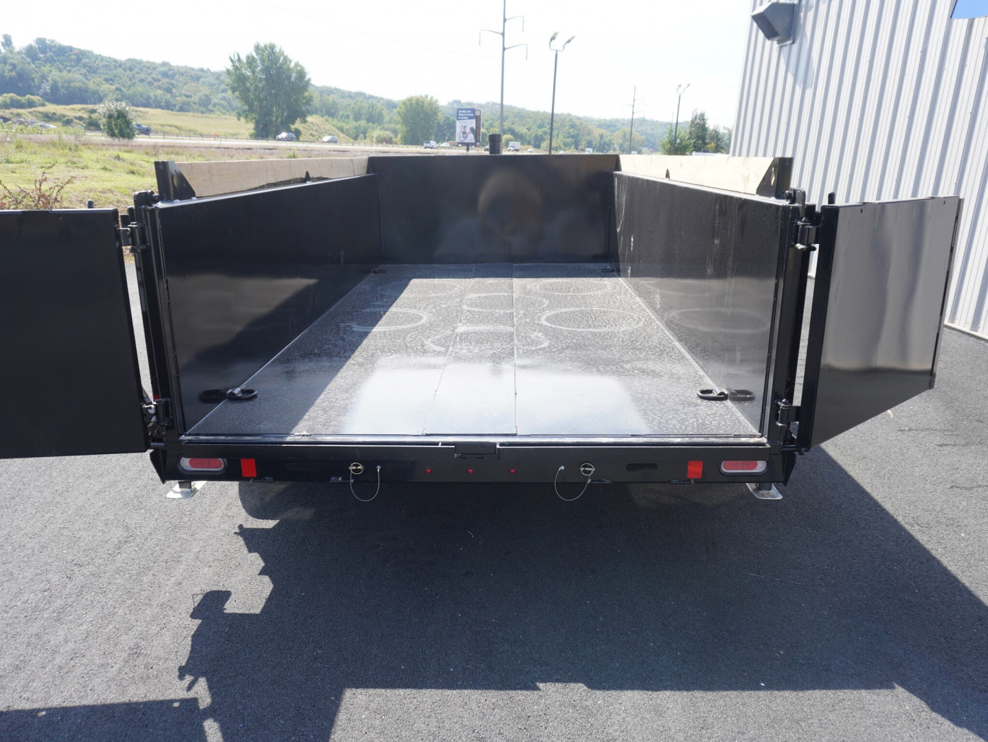 New 2026 Diamond C Trailers 207 82'x14ft Dump