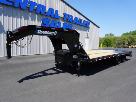 New 2025 Diamond C Trailers 25ft Gooseneck Deckover