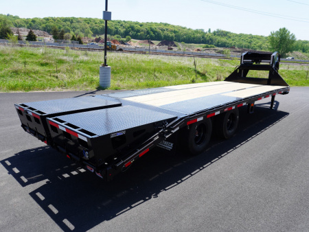 New 2025 Diamond C Trailers 25ft Gooseneck Deckover