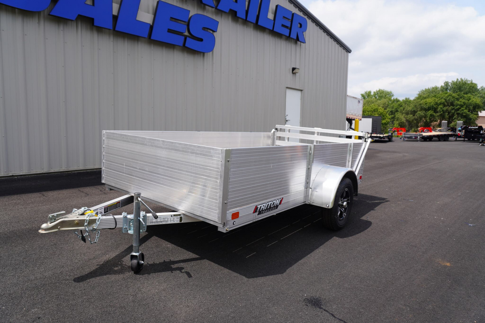 New 2024 Triton Trailers 64'x10ft Aluminum Utility