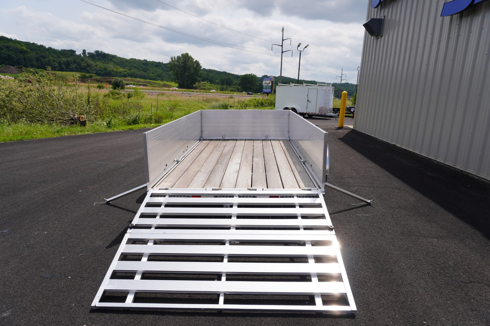 New 2024 Triton Trailers 64'x10ft Aluminum Utility