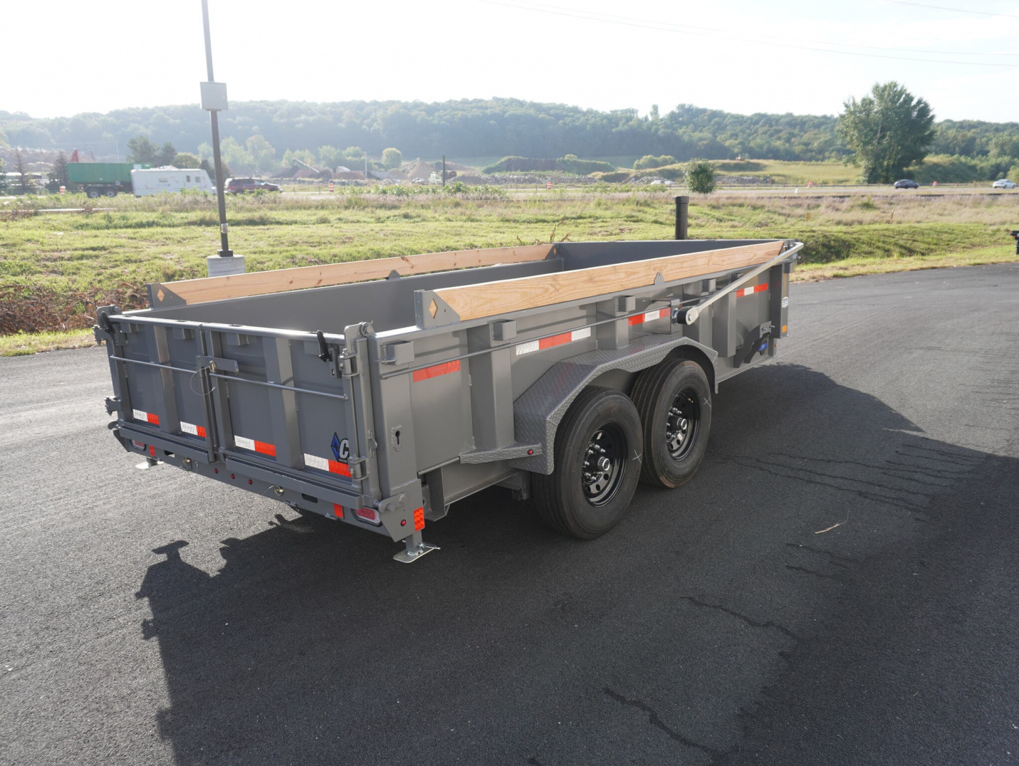New 2026 Diamond C Trailers 207 82'x14ft Dump