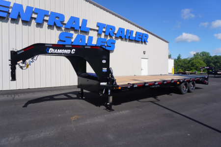 New 2024 Diamond C Trailers 25' Gooseneck Deckover