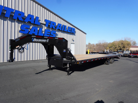 New 2026 Diamond C Trailers 32ft Gooseneck Deckover