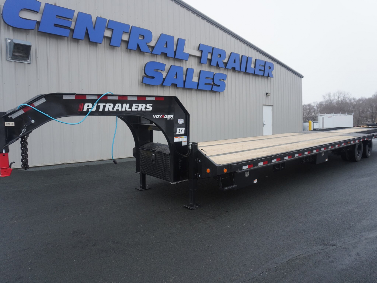 New 2026 PJ Trailers 40' Gooseneck 25.9K GVWR