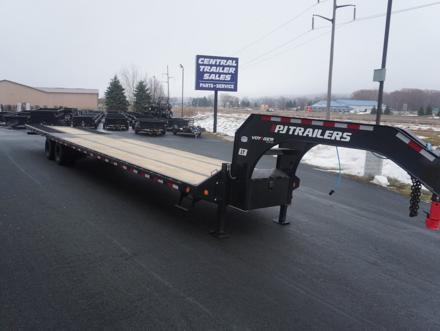 New 2026 PJ Trailers 40' Gooseneck 25.9K GVWR
