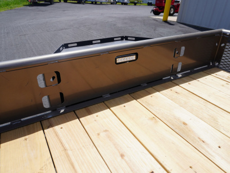 New 2025 Diamond C Trailers 135 77'x12ft Venture Utility
