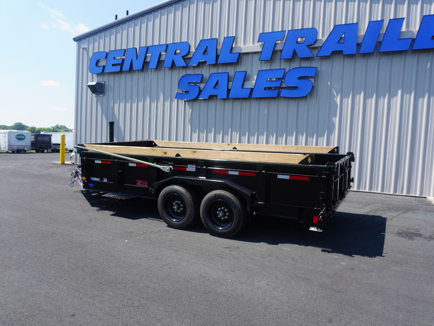New 2026 Diamond C Trailers 207 82'x16ft Dump