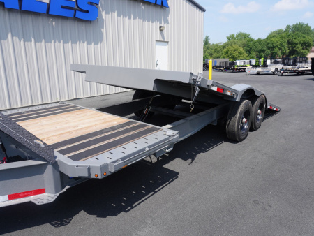 New 2025 Diamond C Trailers 210 22ft Tilt