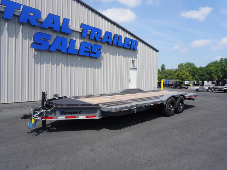 New 2025 Diamond C Trailers 210 22ft Tilt