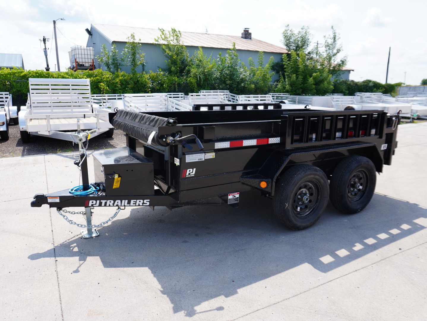 New 2026 PJ Trailers 5x10ft Utility Dump Trailer