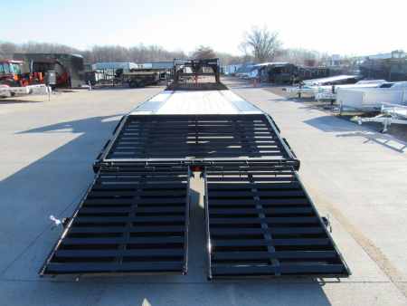 New 2026 PJ Trailers 25ft Gooseneck Deckover