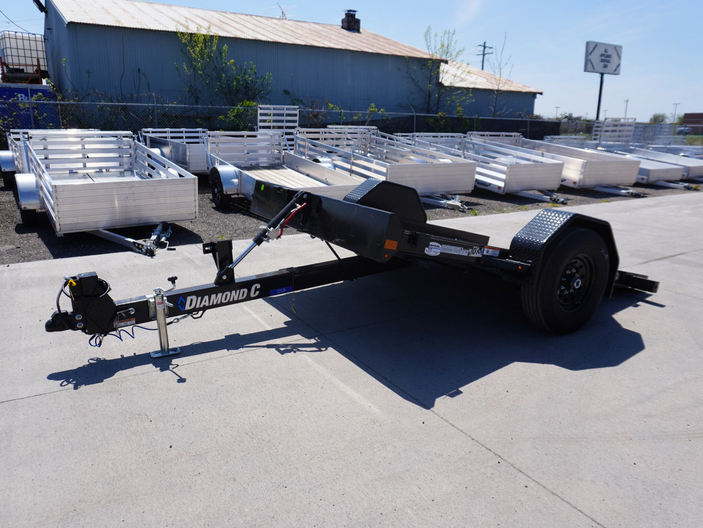 New 2025 Diamond C Trailers 107 77'x10ft Tilt