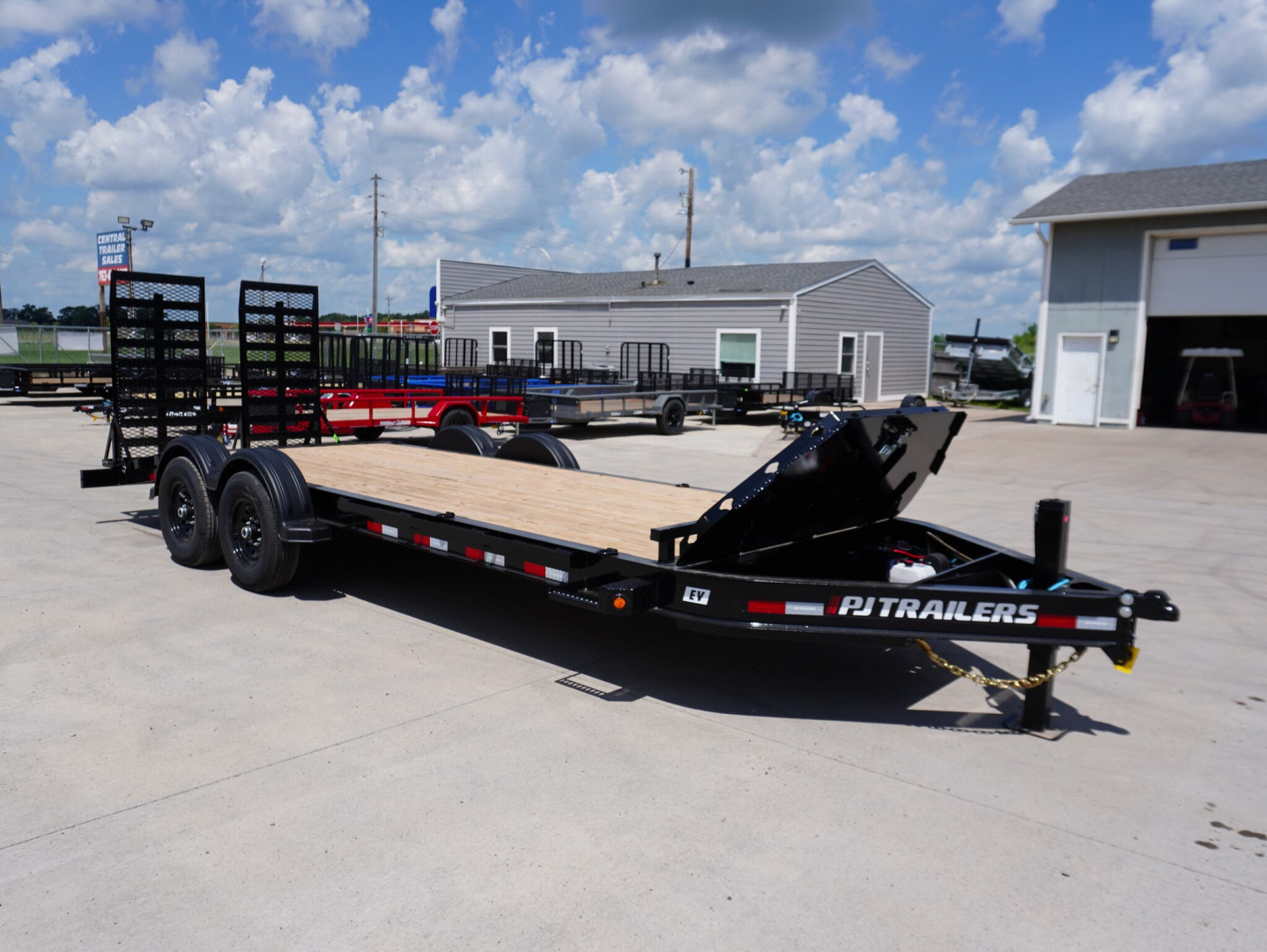 New 2026 PJ Trailers 20ft Equipment Trailer