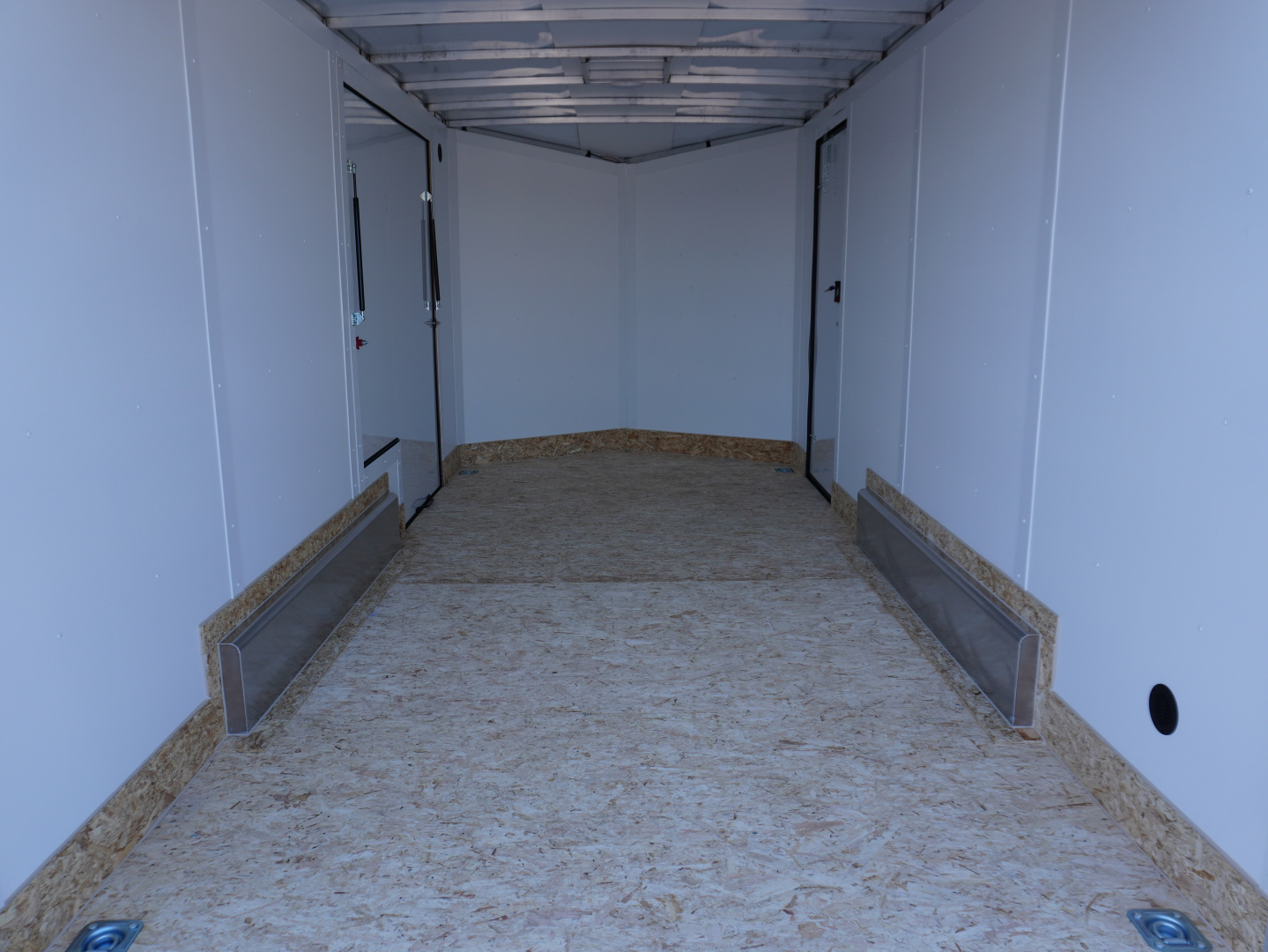 New 2026 Discovery Trailers Endeavor 7.5x16ft Enclosed Trailer