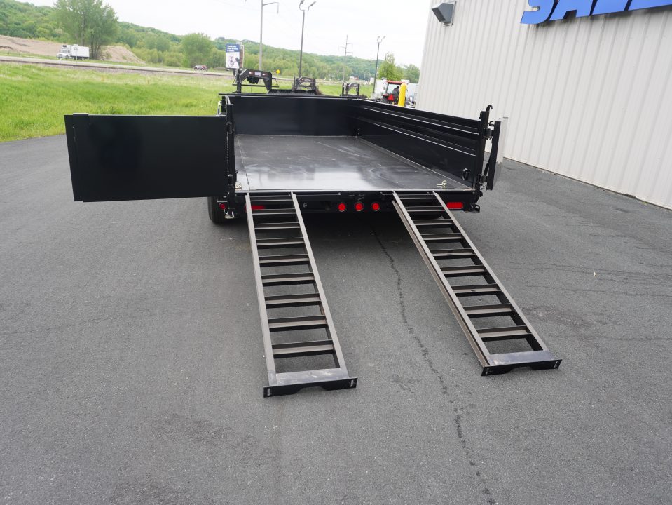 New 2026 PJ Trailers 83'x14' Dump