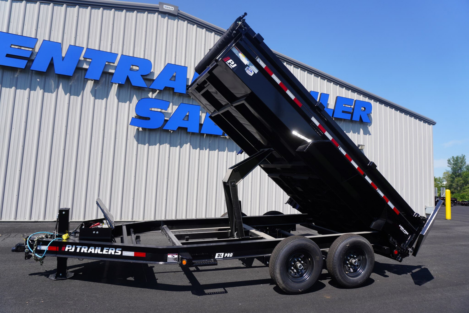 New 2026 PJ Trailers 83x14 Dump
