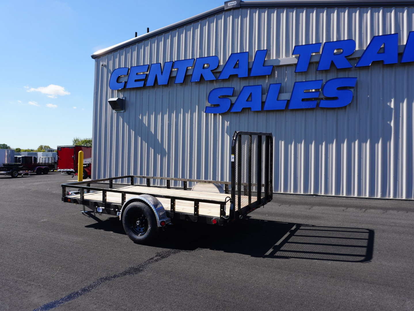 New 2025 PJ Trailers 77'x12ft Utility