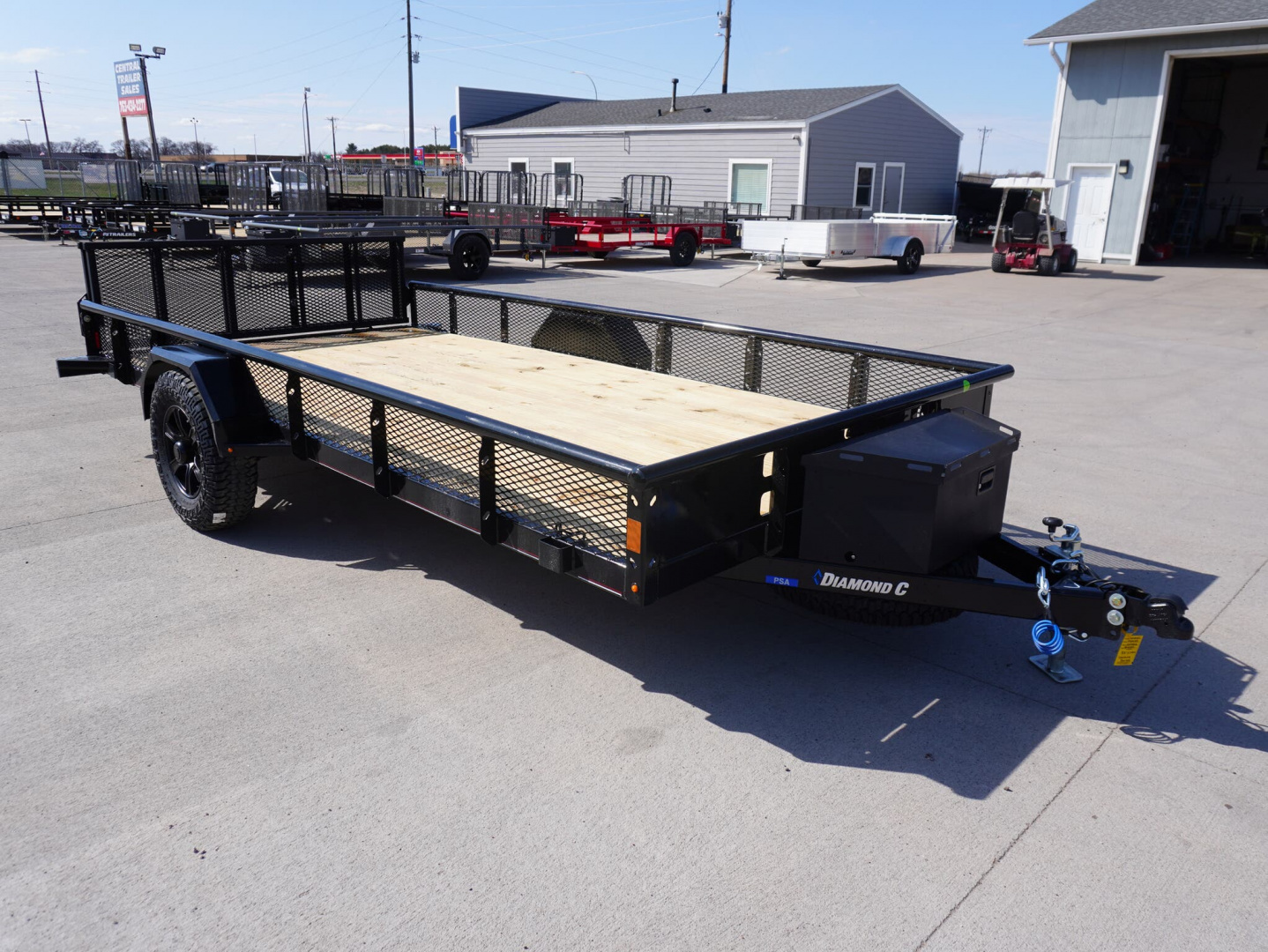 New 2025 Diamond C Trailers 135 83'x14ft Venture Utility