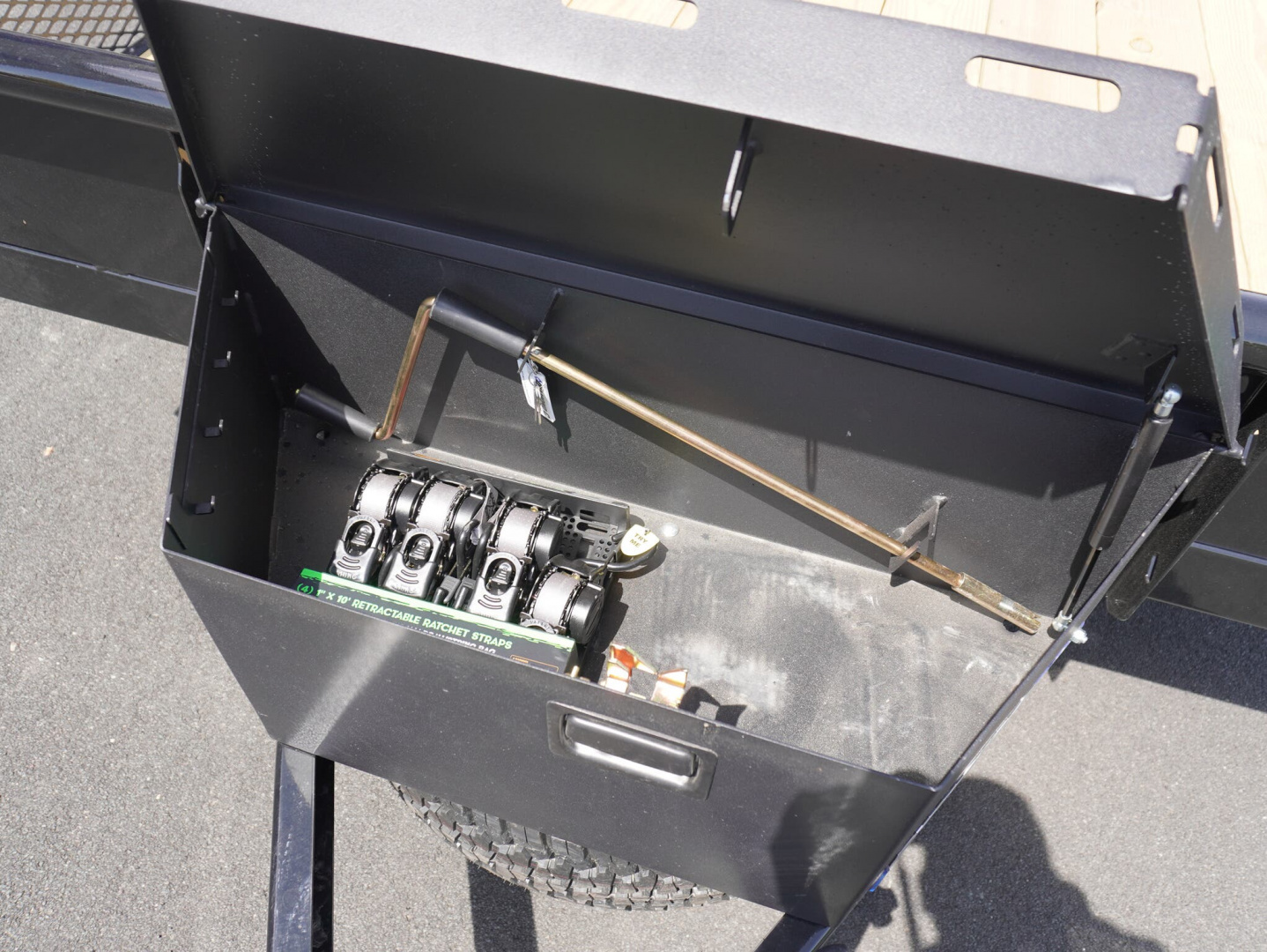 New 2025 Diamond C Trailers 135 83'x14ft Venture Utility