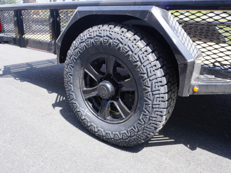 New 2025 Diamond C Trailers 135 83'x14ft Venture Utility