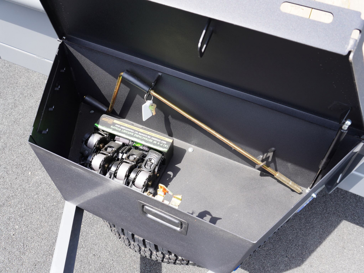 New 2025 Diamond C Trailers 135 83'x14ft Venture Utility