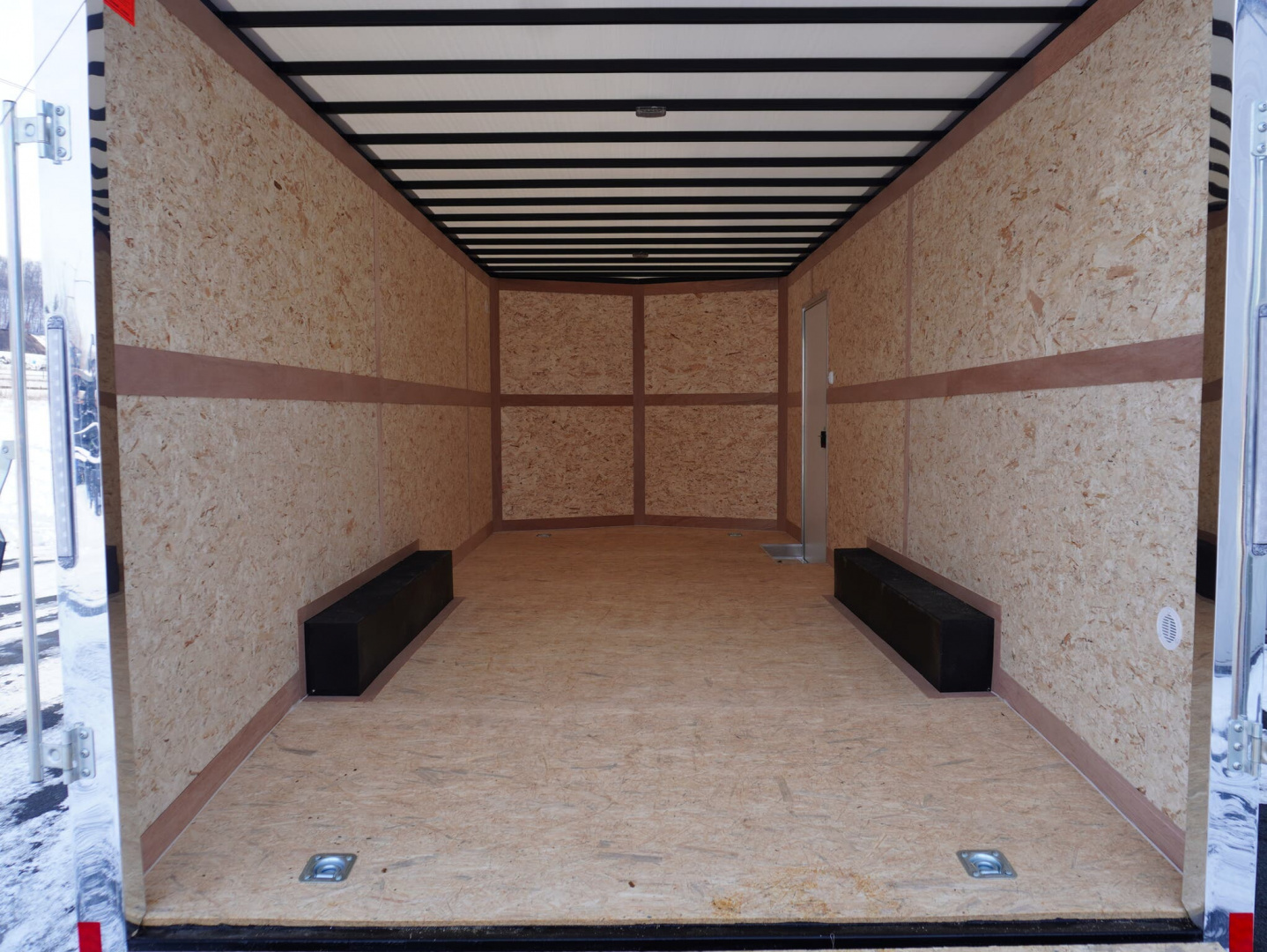 New 2026 Cross Trailers 8.5X20 Enclosed Car Hauler Car Hauler