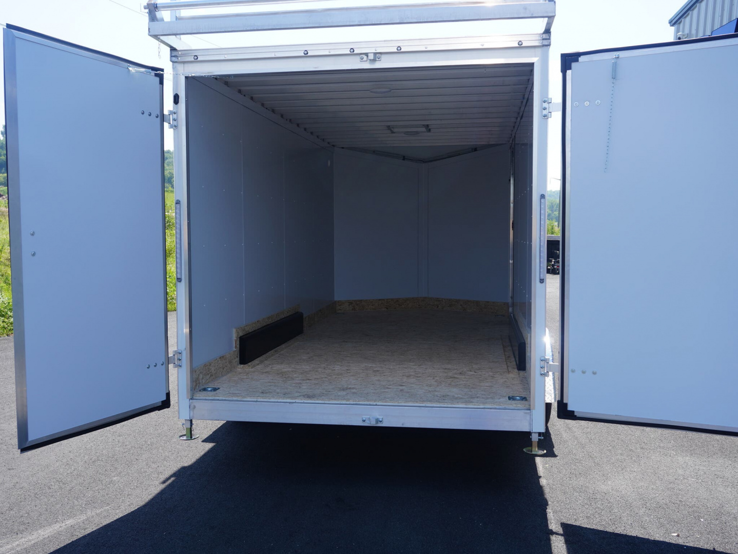 New 2026 Discovery Trailers 7.5x16ft Enclosed Trailer