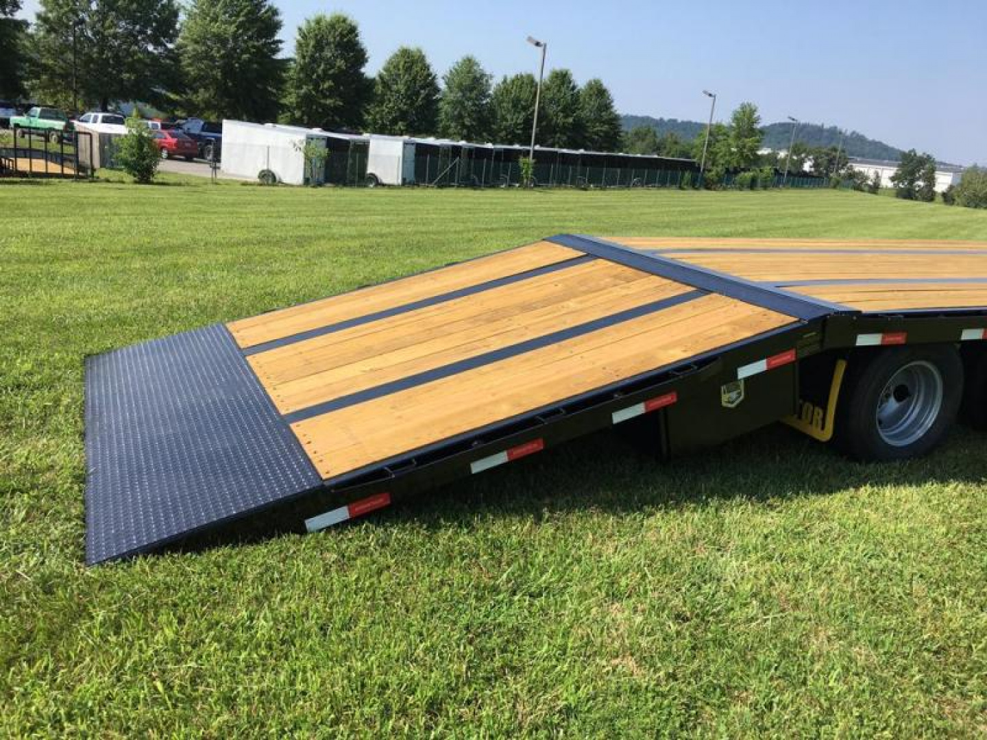 New GATORMADE 20'+10' HYDRA-TAIL ELITE GOOSENECK HEAVY EQUIPMENT TRAILER