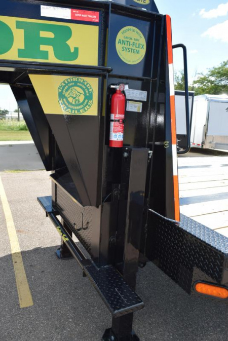 New GATORMADE 20'+5' ELITE GOOSENECK HEAVY EQUIPMENT TRAILER w/ HYDRAULIC JACKS