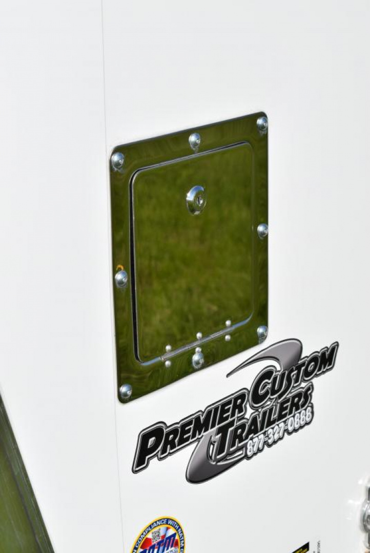 New BRAVO STAR 38' GOOSENECK PULLING TRACTOR TRAILER