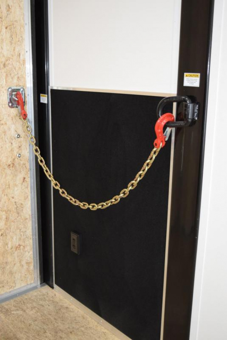 New BRAVO STAR 38' GOOSENECK PULLING TRACTOR TRAILER