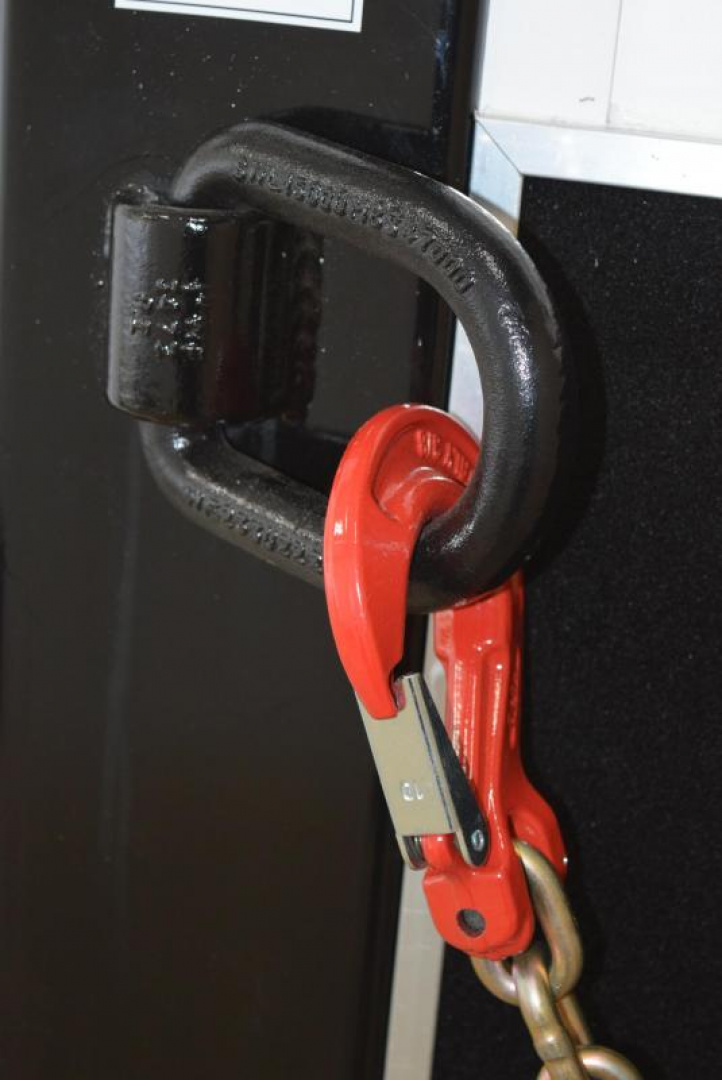 New BRAVO STAR 38' GOOSENECK PULLING TRACTOR TRAILER