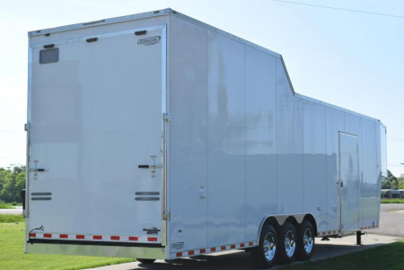 New BRAVO STAR 38' GOOSENECK PULLING TRACTOR TRAILER