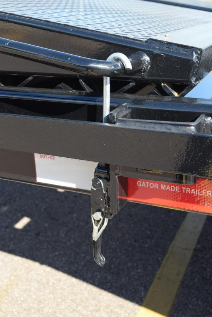 New GATORMADE 20'+5' WORKHORSE GOOSENECK HEAVY EQUIPMENT TRAILER