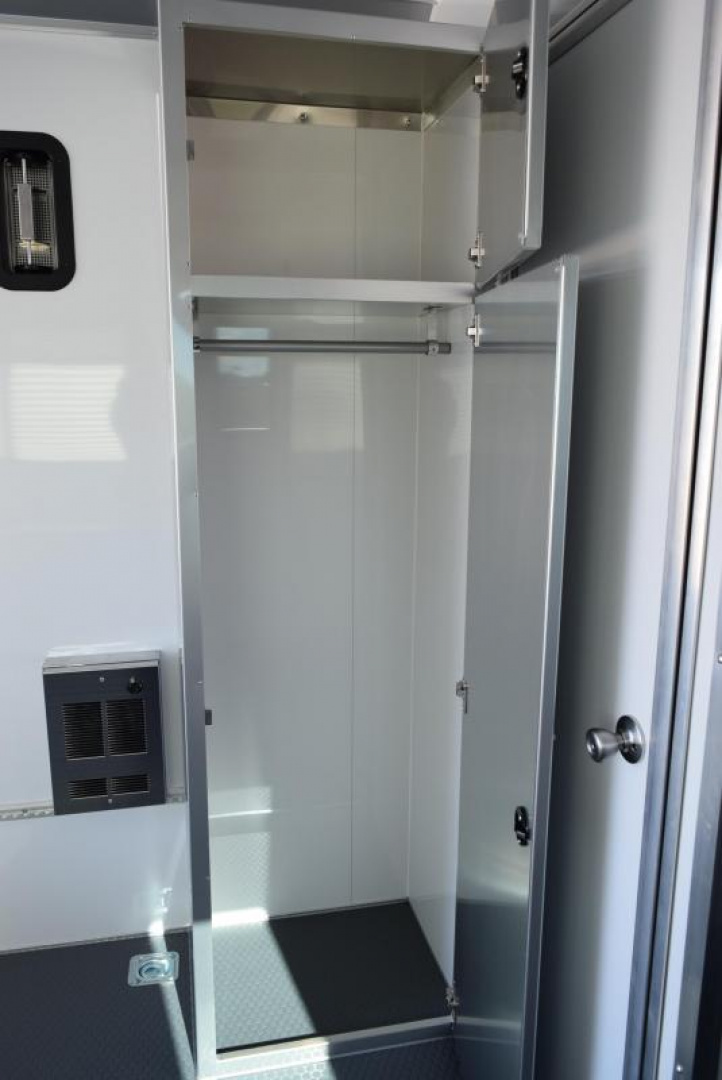 New ATC 20' QUEST MOBILE OFFICE TRAILER w/ BATHROOM PACKAGE