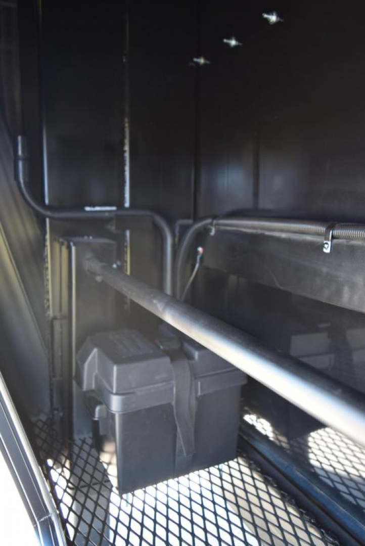 New BRAVO 8.5x38' *MIDNIGHT EDITION* STAR GOOSENECK RACE TRAILER