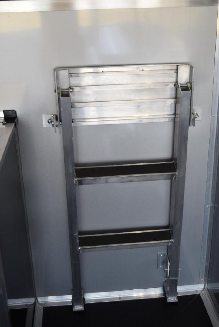 New BRAVO 8.5x38' *MIDNIGHT EDITION* STAR GOOSENECK RACE TRAILER