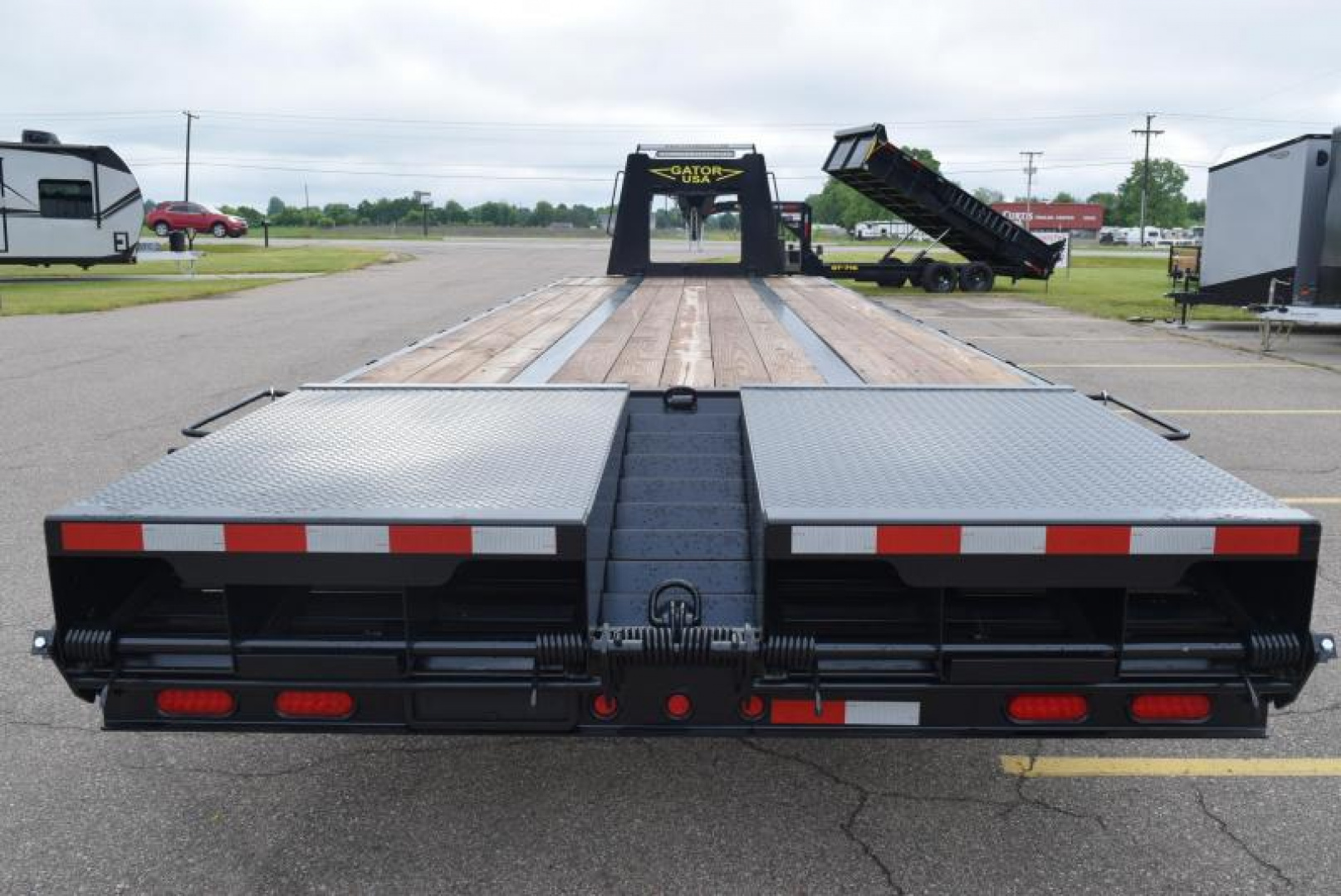 New GATORMADE 25'+5' ELITE GOOSENECK HEAVY EQUIPMENT TRAILER w/ HYDRAULIC JACKS