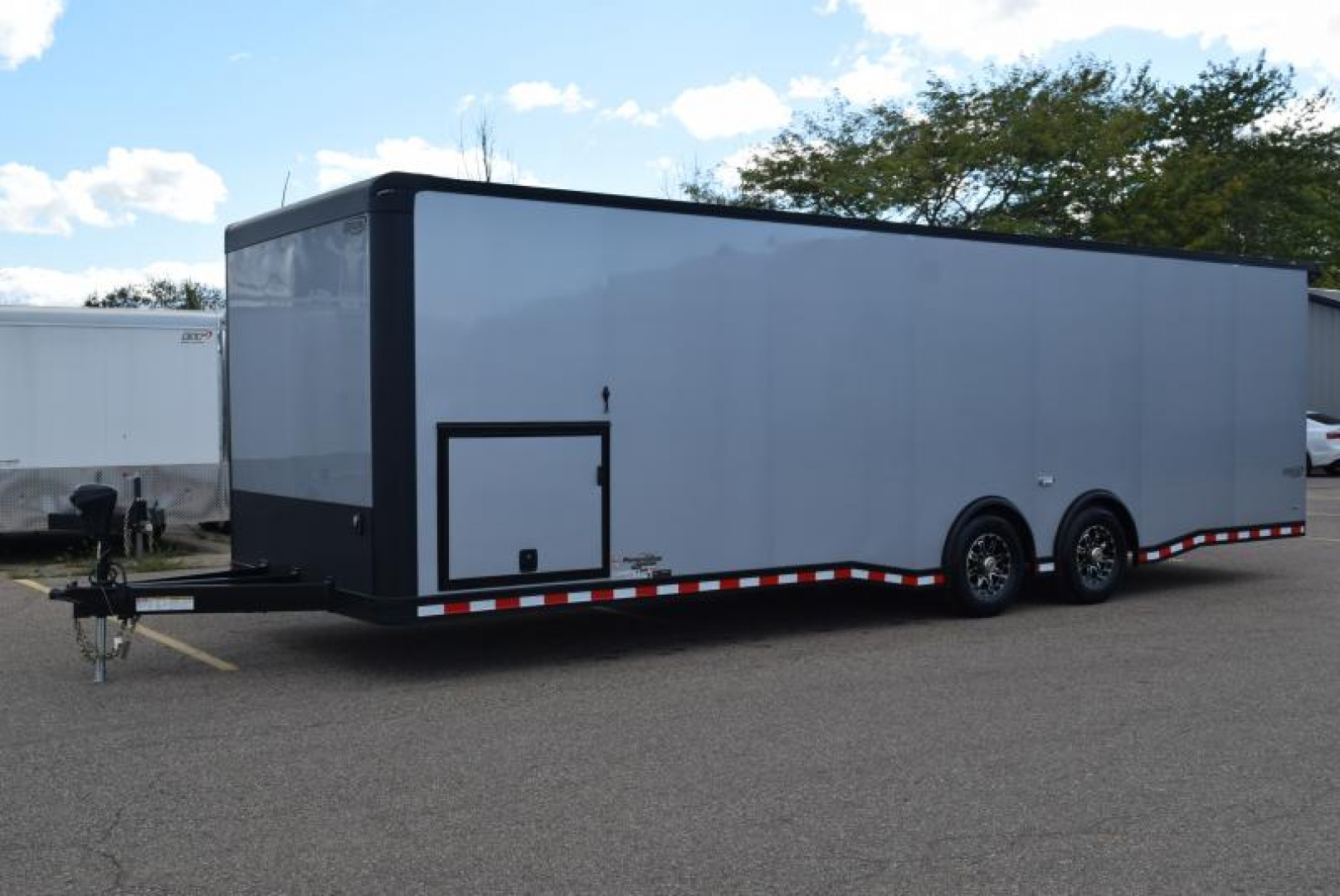 New BRAVO 8.5x28' STP ENCLOSED RACE TRAILER w/ ROCKFORD FOSGATE STEREO SYSTEM