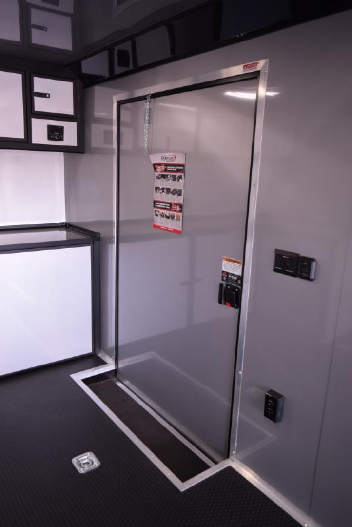 New BRAVO 8.5x28' STP ENCLOSED RACE TRAILER w/ ROCKFORD FOSGATE STEREO SYSTEM