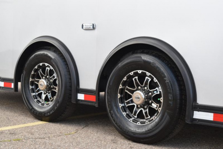 New BRAVO 8.5x28' STP ENCLOSED RACE TRAILER w/ ROCKFORD FOSGATE STEREO SYSTEM