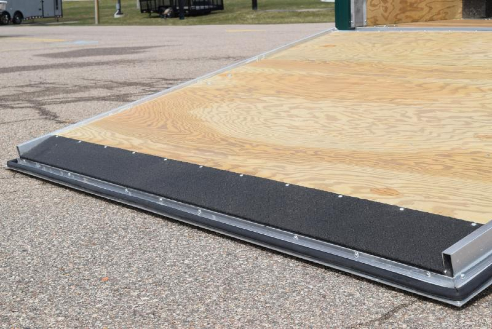 New BRAVO STAR 8.5x16 GREENPRO ENCLOSED LANDSCAPE CARGO TRAILER
