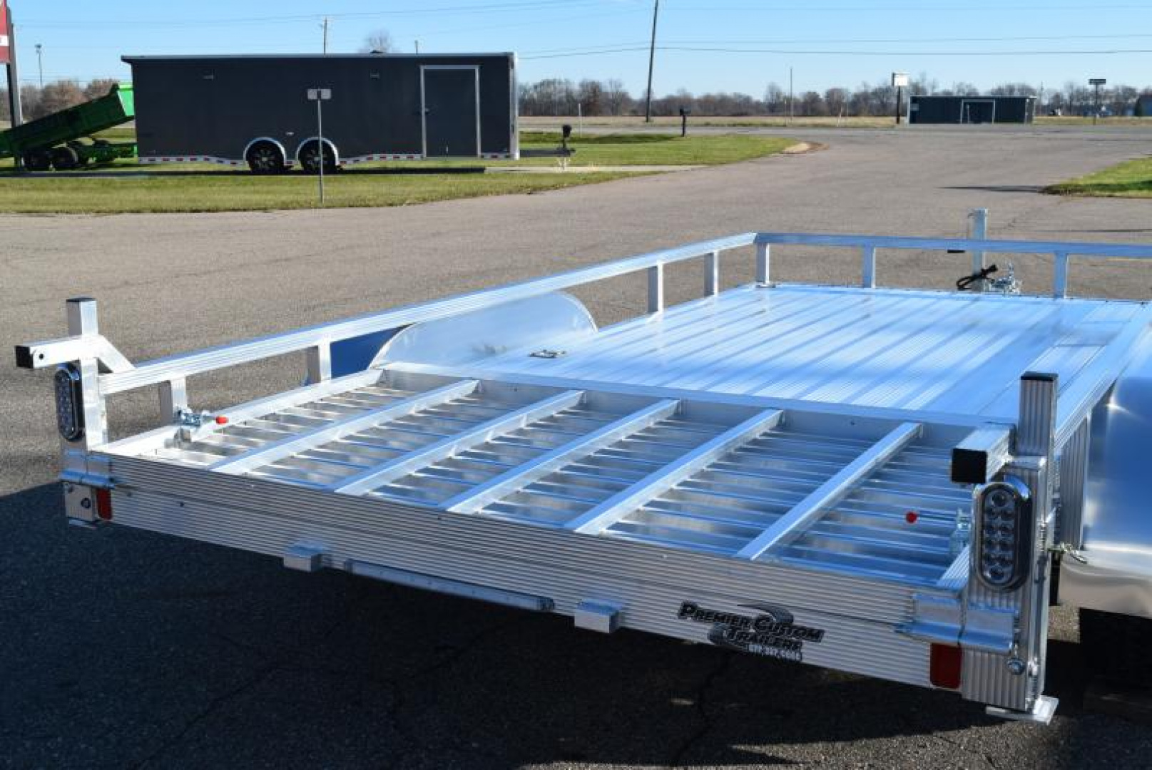 M981 Open Rear Ramp New SPORT HAVEN 7x14 DELUXE