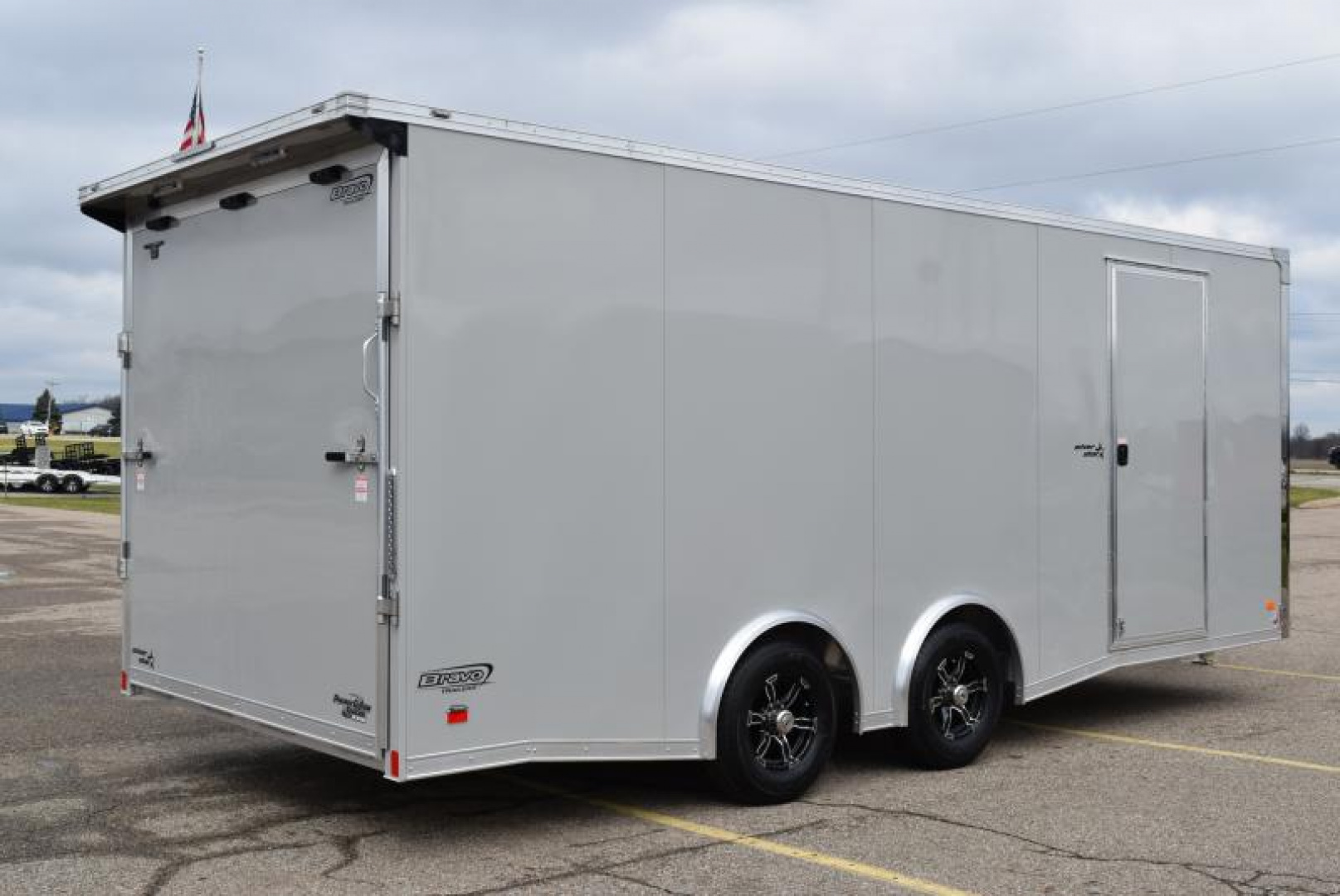 New BRAVO SILVER STAR 8.5x20' ALUMINUM ENCLOSED CAR HAULER w/ 5200lb AXLES