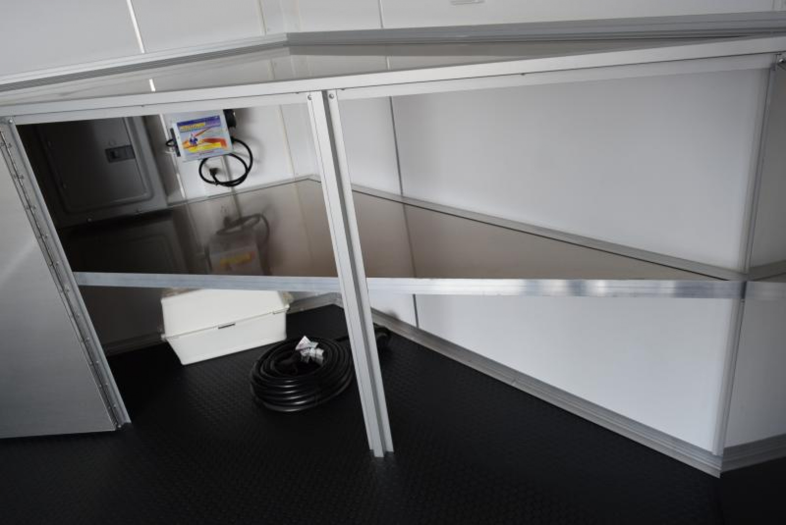 New BRAVO 8.5x24 SCOUT PERFORMANCE ENCLOSED RACE TRAILER